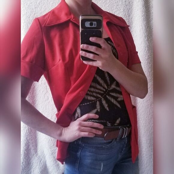 Vintage 70s button down shirt blouse red pockets - Picture 2 of 8
